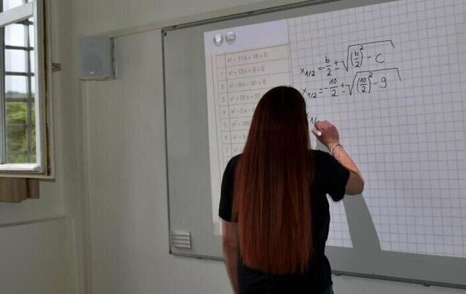 Mathe ist für Alexandra L. ein notwendiges Übel für ihren Realschulabschluss.