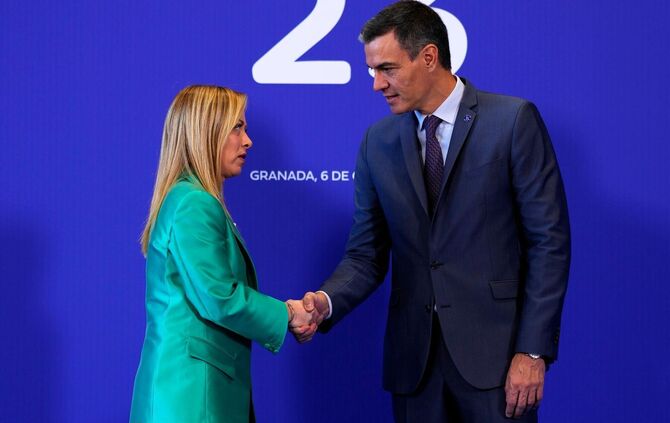 Meloni und Sanchez