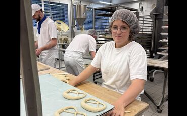 Bäckerfachwerkerin Maja hat ihre Leidenschaft zum Beruf gemacht. Nach ihrer Ausbildung im  BBW Waiblingen arbeitet die 24-Jährig