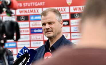 VfB-Sportvorstand Fabian Wohlgemuth hat in den Verhandlungen mit dem VfL Wolfsburg wohl einen Durchbruch erzielt.