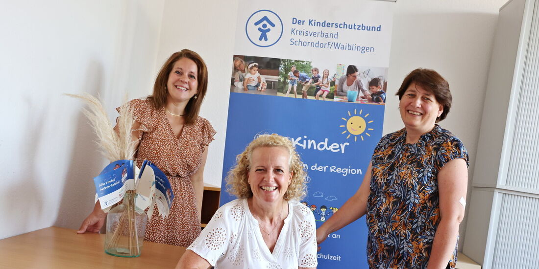Carina Weiß und Melanie Arnold vom Kinderschutzbund kämpfen für die Lernbegleiter, Karola Gross, Geschäftsführerin aller Schornd