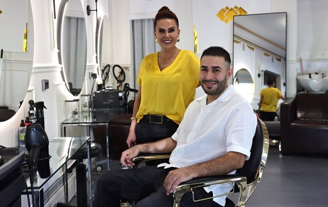 Friseur-Team: Mohammad Ahmad und Selda Yesil.