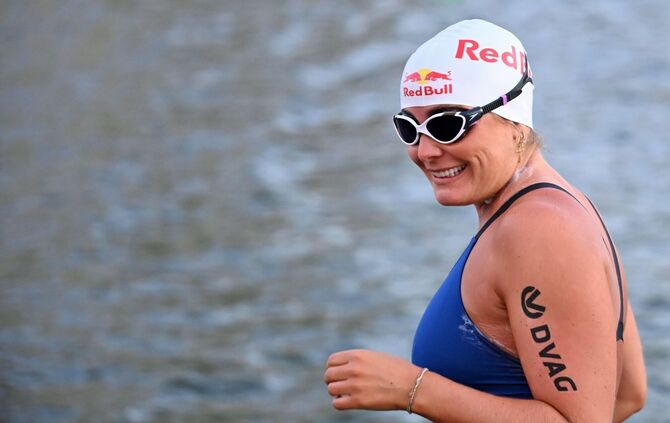 Extremschwimmerin Nathalie Pohl startet in Frankfurt am Main