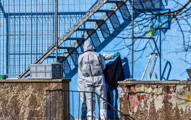 Frau stirbt nach Schüssen
