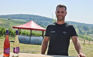 Andreas Dobler (35) hat mit seiner ursprünglich ziemlich spontanen Idee für ein Wein-Techno-Fest eine Marke geschaffen.