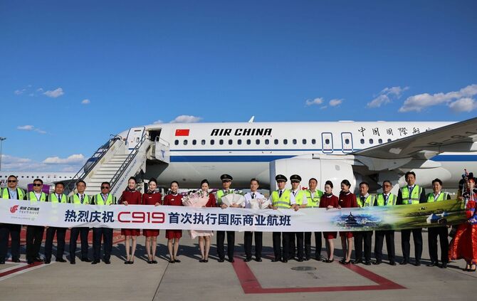 Chinas Passagierjet C919 absolviert ersten Linienflug