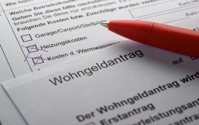 Die Bundesregierung plant Kürzungen beim Wohngeld. (Symbobild)