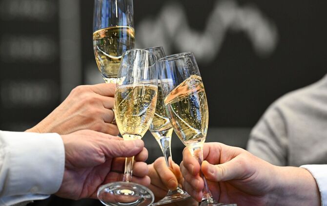 Vergütung für Dax-Vorstände weiter gestiegen