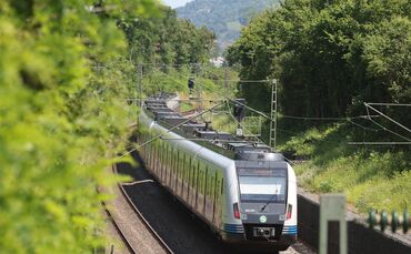 Die zwei Jugendlichen sind laut Angaben der Polizei auf die Kupplung einer S-Bahn aufgesprungen (Symbolfoto).