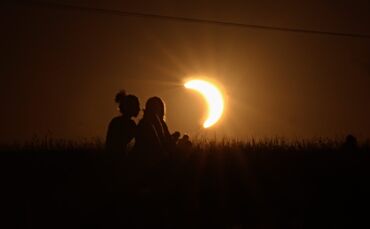 Kann die Sonne magischer sein? Die Sonnenfinsternis gesehen von der Sternwarte Welzheim aus.