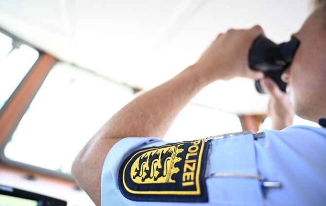 Polizei: Suchaktion mit Booten und einem Hubschrauber. (Symbolbild)