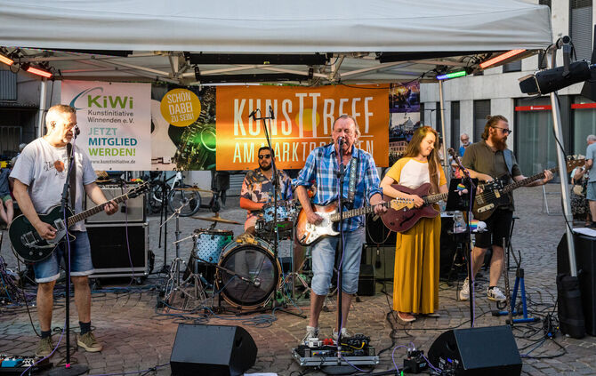 "Mick and the Rainbow Turtles" begeisterten das Publikum beim Kunsttreff in Winnenden.
