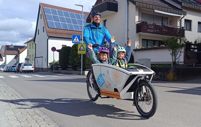 Wer mag testen, wofür man ein E-Lastenrad nutzen kann?