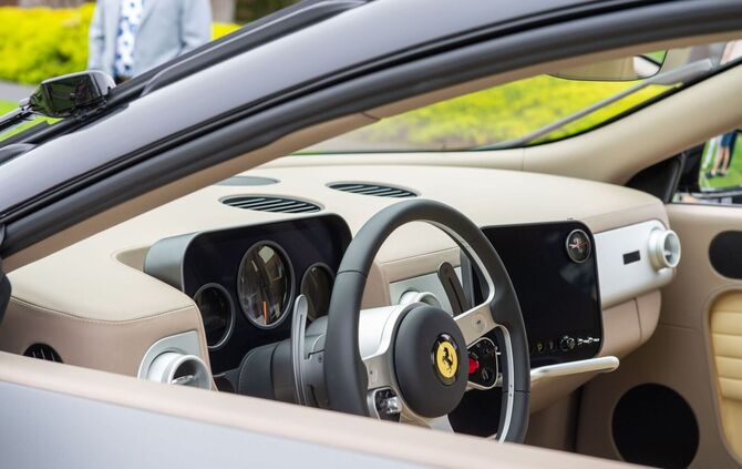 Ferrari Luce