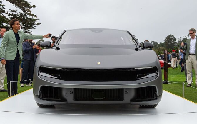 Ferrari Luce