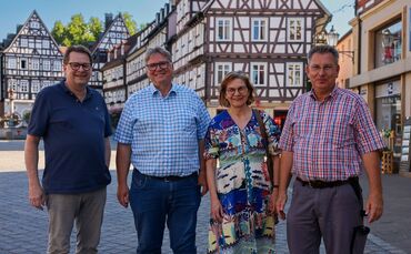 Sommergespräch mit der FDP/FW-Fraktion. Von links Andreas Erdmann, Peter Schwan, Sabine Brennenstuhl und Gerald Junginger.