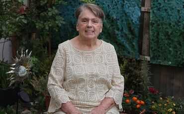 Magdalene Fromme ist ein Winnender Urgestein. Sie war Apothekerin in Berglen  und hat im Ruhestand ihre Hobbys Schreiben, Malen 