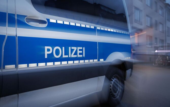 Die Polizei sucht nach Zeugen. (Symbolbild)