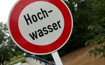 Hochwasserschutz wird aufgrund des Klimawandels und einhergehenden Starkregen-Risiken immer wichtiger.