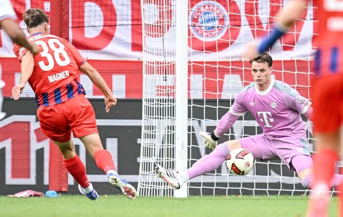Fußball, Testspiele: 1. FC Heidenheim - FC Bayern München