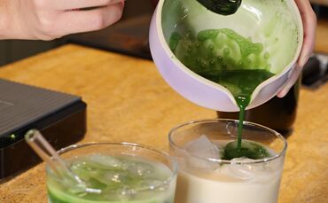 Im Nautilus wird ein Matcha Latte zubereitet. (Archivfoto)