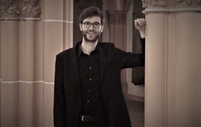Organist Manuel Knoll spielt beim Waiblinger Orgelsommer in der Michaelskirche.