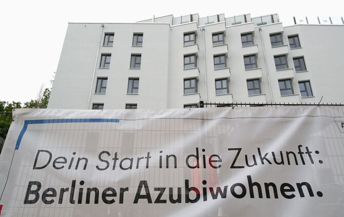 Eine eigene Wohnung ist für Azubis oft nicht drin. (Archivbild)