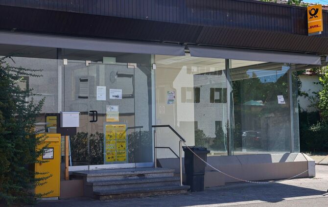 Die Postfiliale ist nach einem Umbau wieder geöffnet.