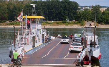 Niedrigwasser am Rhein