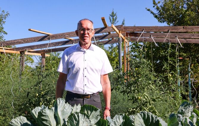 Beim Gemüseanbau findet Hermann Giesser, Chef der gleichnamigen Messerfabrik in Winnenden, seinen Ausgleich zum stressigen Allta