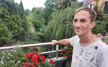 Daniel Baier am Buchenbach in Winnenden.