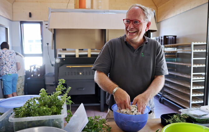 Dr. Robert Boehm im Backhäusle Birkmannsweiler.