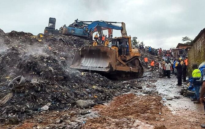 Dutzende in Guinea von Müllkippe verschüttet