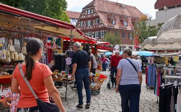 Es ist wieder Krämermarkt in Welzheim – und trotz Ferienzeit ist viel los.