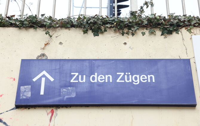 Im September kommt es zu Zugausfällen. Symbolbild