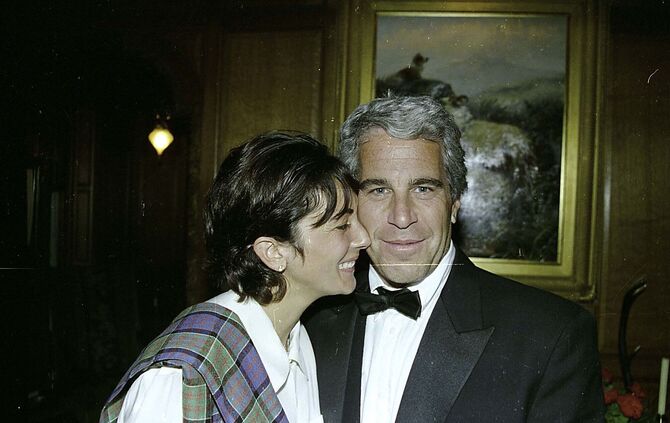 20 Jahre Haft für Epstein-Vertraute wegen Sexualverbrechen