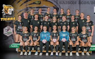 Das Team des VfL Waiblingen in der Saison 2026/2027. Hintere Reihe von links: Vanessa Reiter (6), Celia Heinzer (23), Isabel Kat