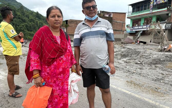 Sturzflut im Himalaya - Nepal