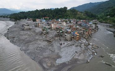 Sturzflut im Himalaya - Nepal