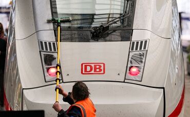 Die Bahn investiert bis 2030 zusätzliche 210 Millionen Euro in Sauberkeit und Sicherheit. (Archivbild)