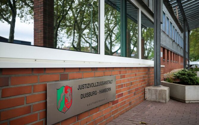 Spektakulärer Ausbruch: Häftling floh über das Dach