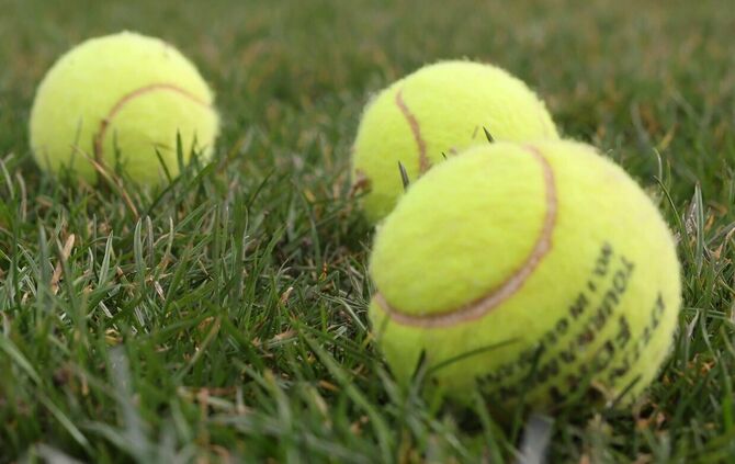 Bei einem Tennisturnier in Weinstadt (Symbolfoto) soll ein 41-Jähriger ein jüngeres Paar massiv beleidigt und bedroht haben.