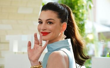 Anne Hathaway