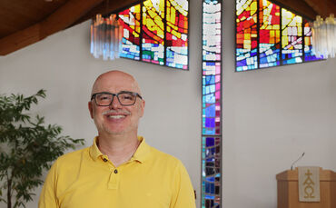 In der Christuskirche in Plüderhausen hat Pastor Stefan Reinhardt viele Male gepredigt.