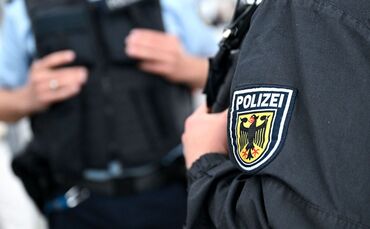 Bundespolizei am Bahnhof Symbolbild