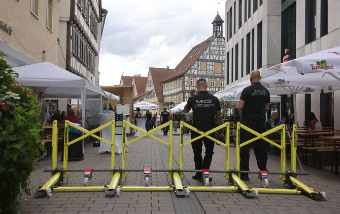 Auch die Security-Männer dürften ein ruhiges Weintage-Wochenende erlebt haben.