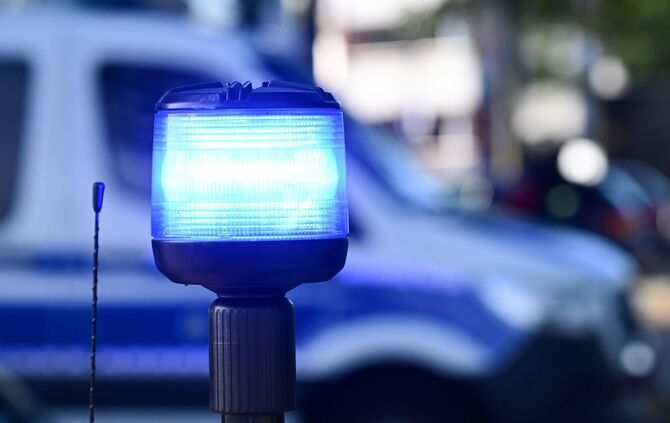 Symbolfoto Polizei Polizeieinsatz