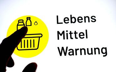 Betroffen sind mehrere Chargen des Produkts Edeka Bio Wildheidelbeeren tiefgefroren in einer 300-Gramm-Packung. (Symbolbild)