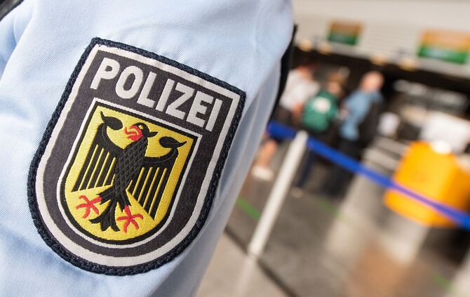 Die Bundespolizei muss die neuen EU-Grenzkontrollen an den Flughäfen umsetzen. (Foto: Illustration)