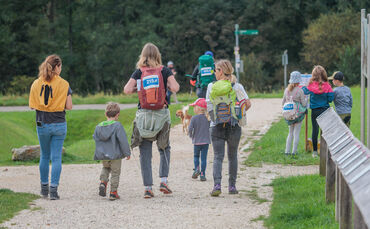 Ein Vergnügen für Familien und Naturliebhaber: Das große Wanderabenteuer.